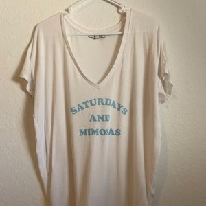 White loose v neck shirt